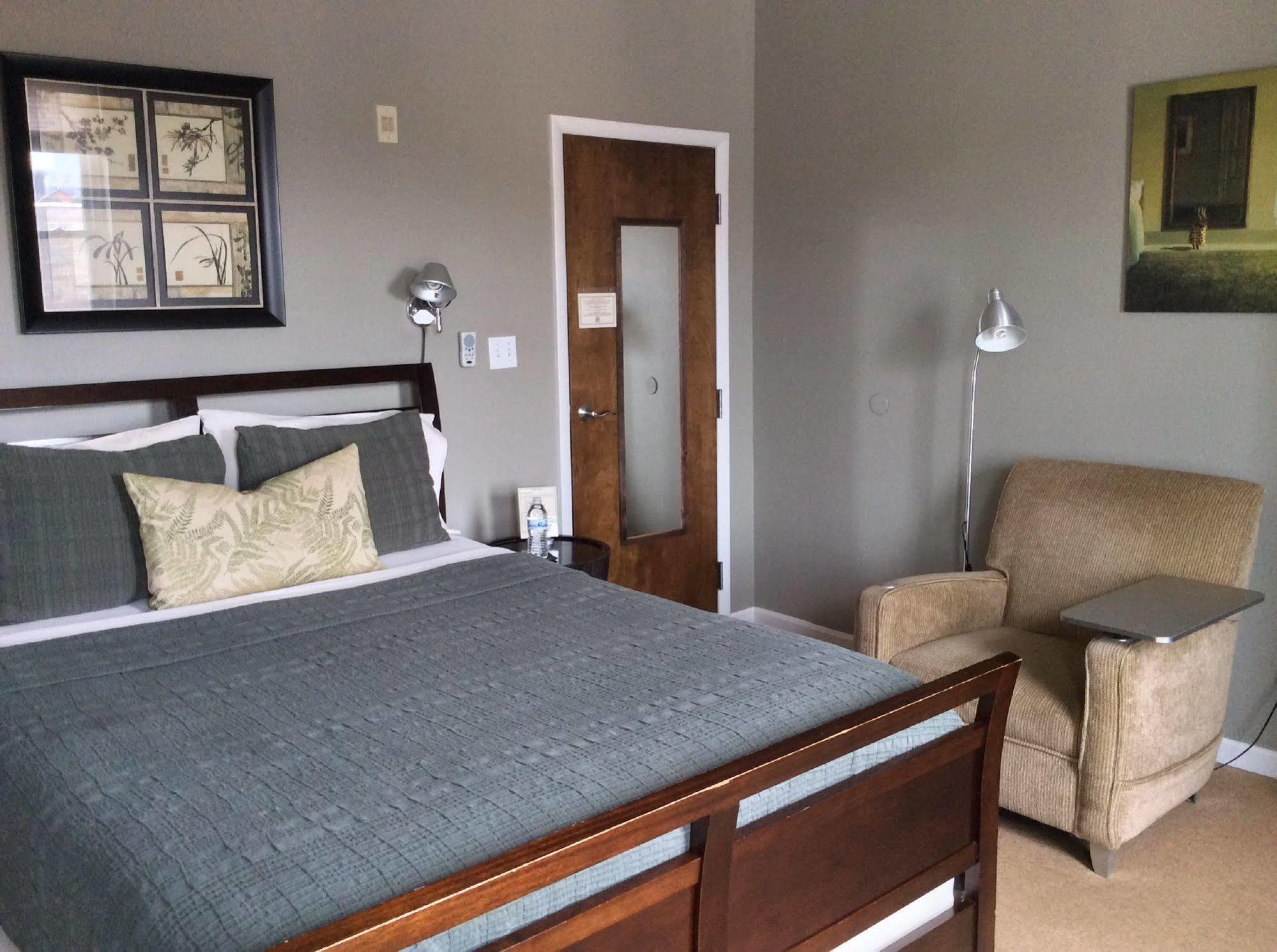 Inn At 2920 Baltimore Luaran gambar